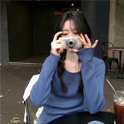 背带短裤丧尸来袭